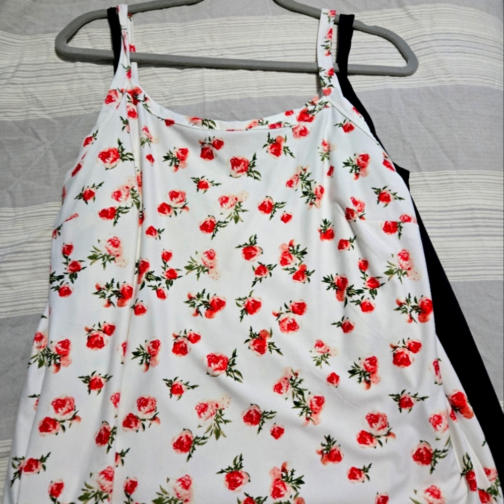 2 LULAROE tank tops XL